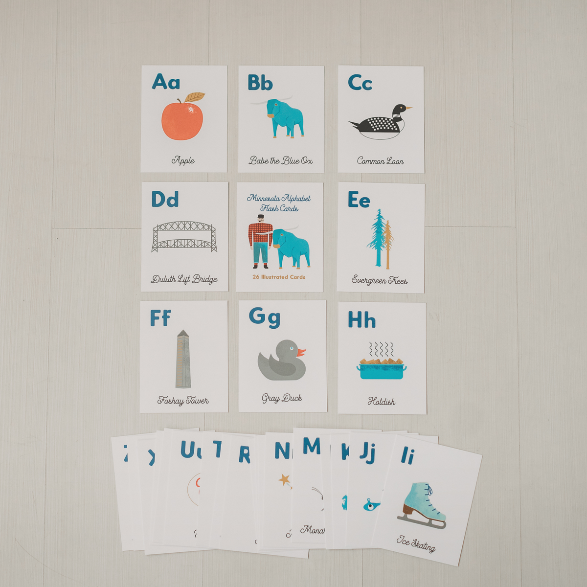 Children&#39;s Minnesota Icons Alphabet Flash Cards